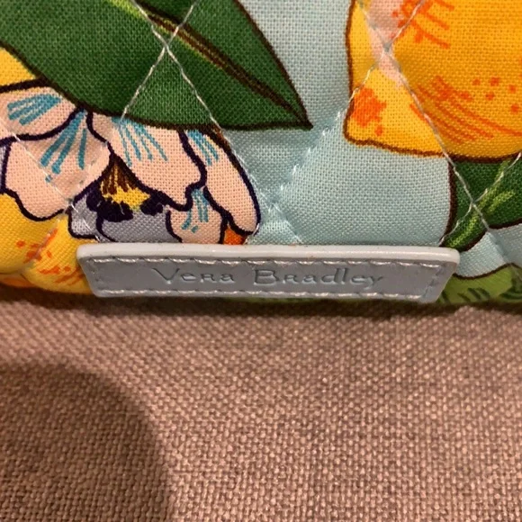 NWT vera bradley grand traveler duffel bag lemon grove - Picture 3 of 10